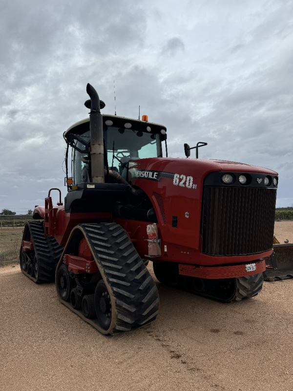 2015 Versatile 620 DT